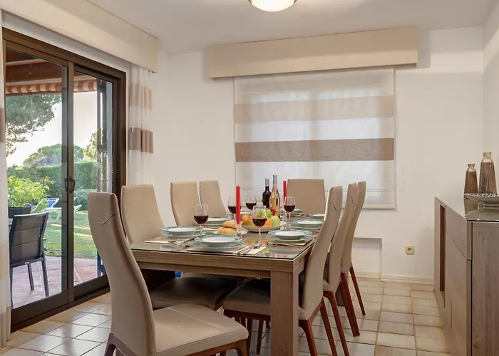 With Private Pool And Garden In Villa