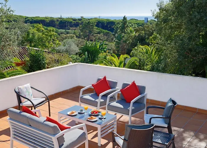 With Private Pool And Garden In Marbella