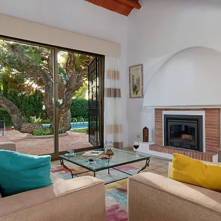 With Private Pool And Garden In *