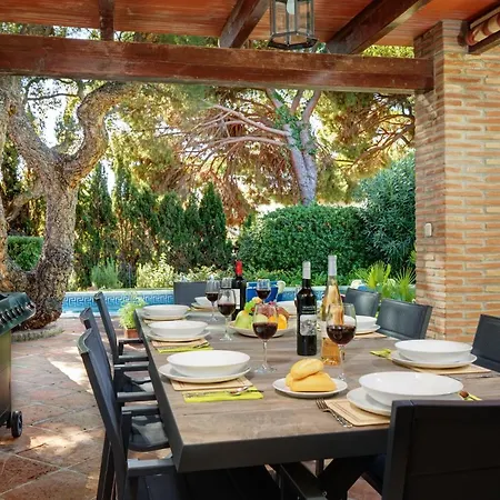 With Private Pool And Garden In Villa