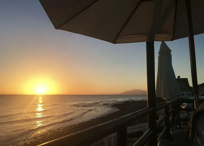 With Private Pool And Garden In Vila Marbella