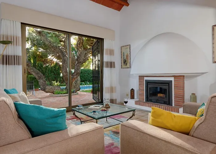 With Private Pool And Garden In *