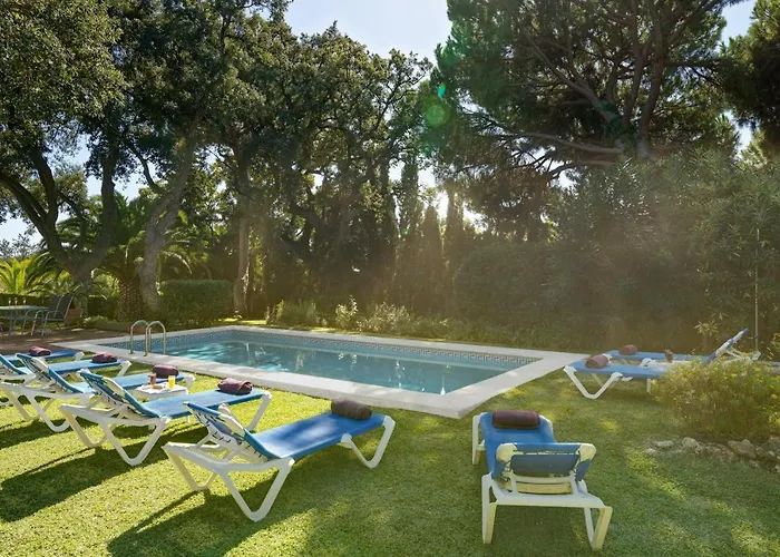 With Private Pool And Garden In *